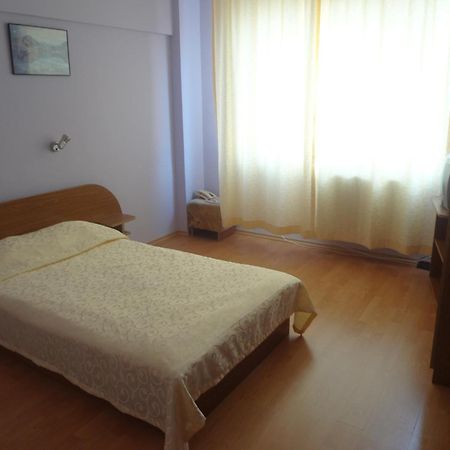 Paradise Hotel Madzharovo Cameră foto