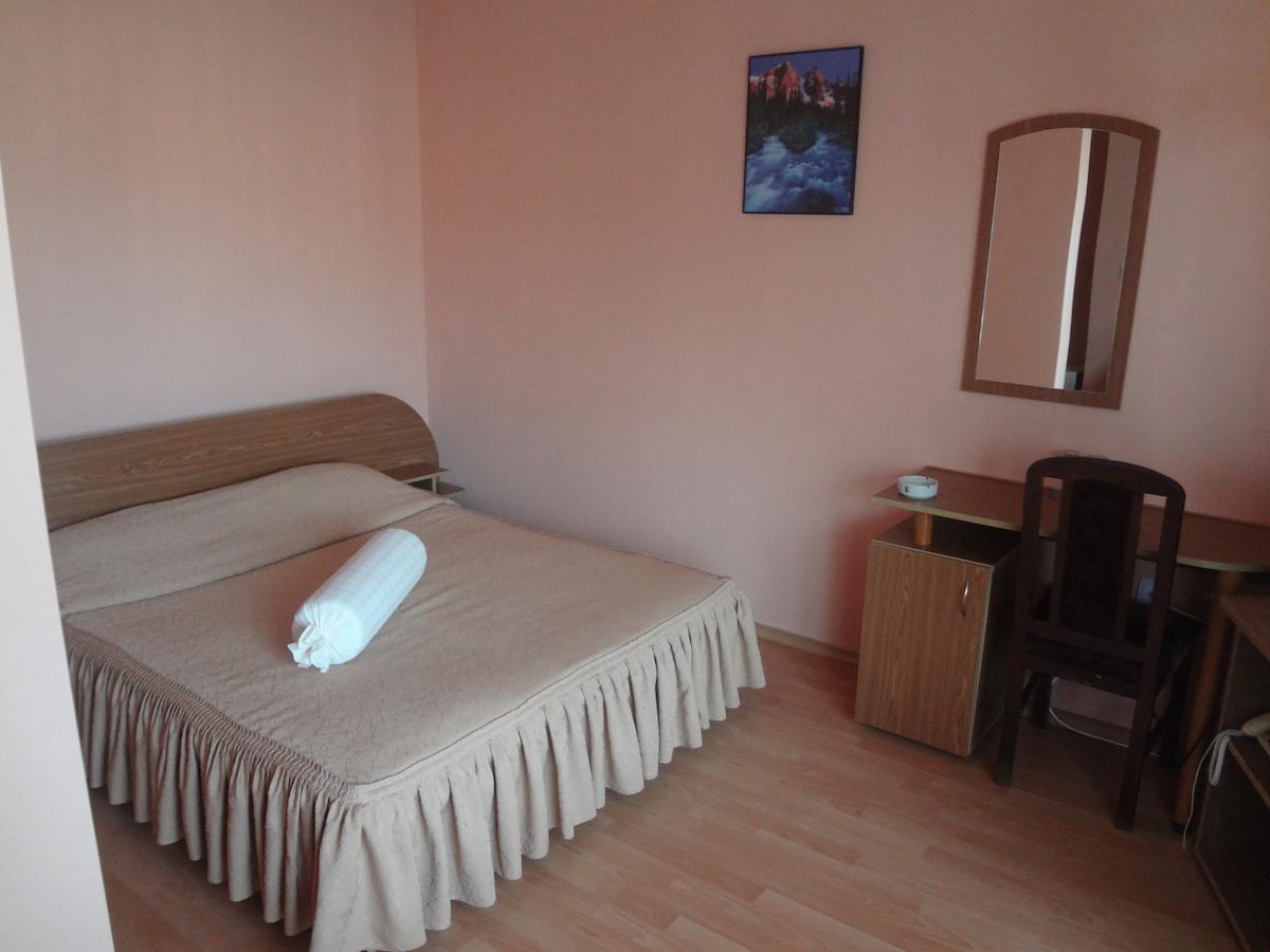 Paradise Hotel Madzharovo Cameră foto